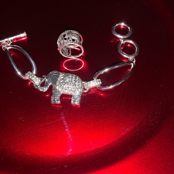 Elephant hand bracelet and Elephant 🐘 ring - Picture 6 of 7